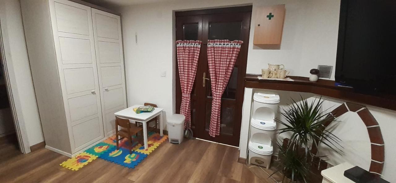 Domcek Apartment Tatranska Lomnica Ngoại thất bức ảnh